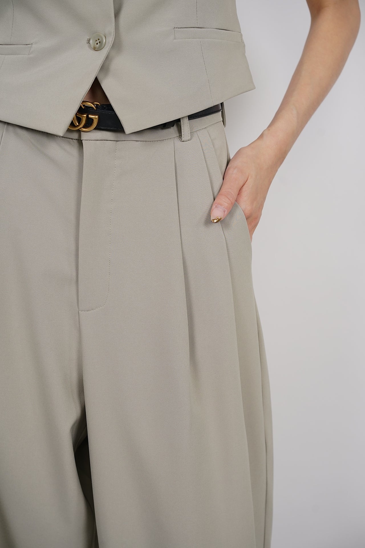 Elsie Pants in Taupe