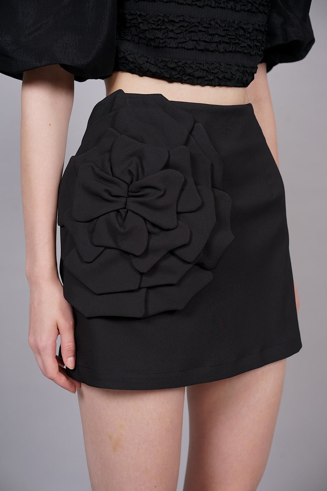 3D Flower Skorts in Black