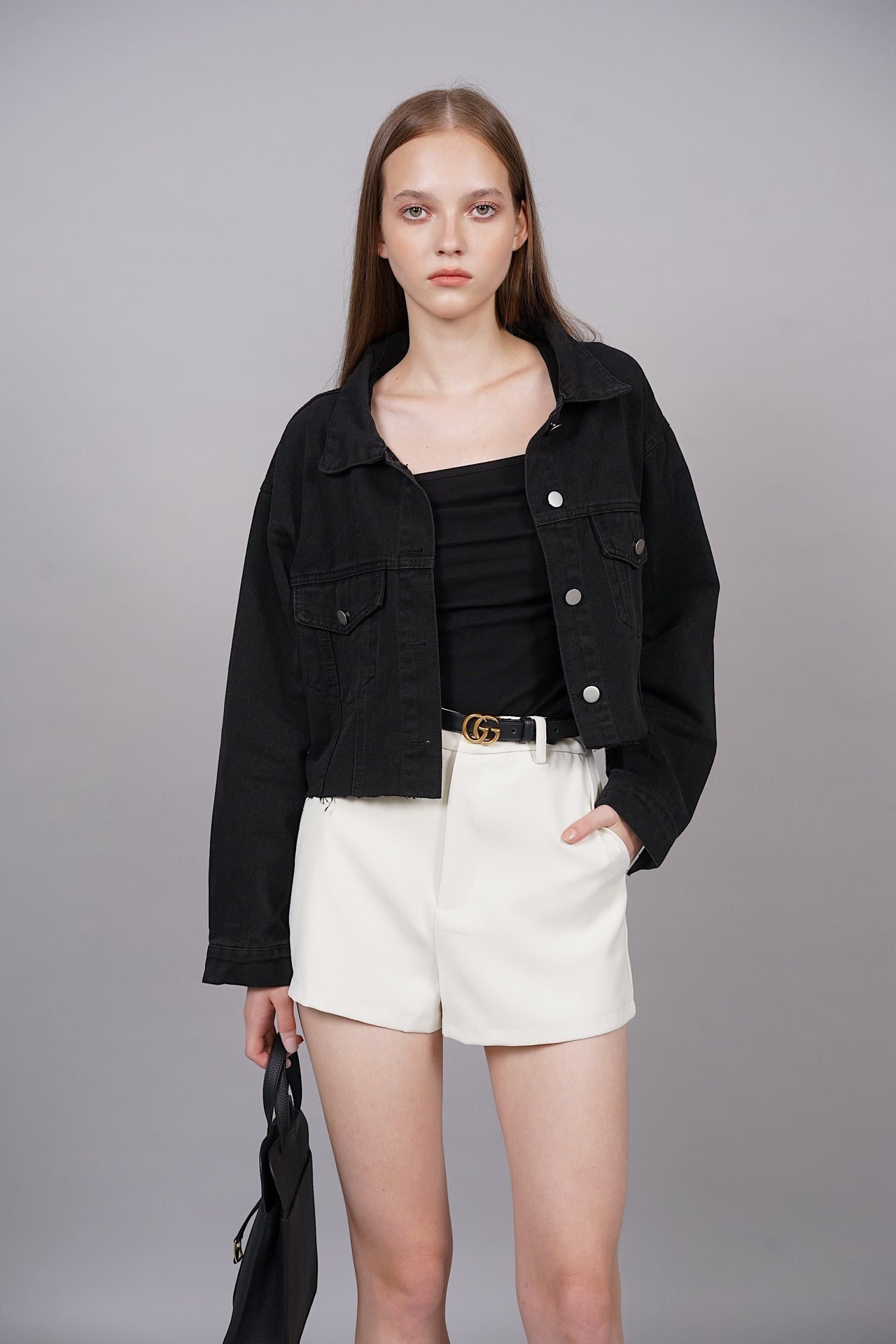 EVERYDAY / Cropped Fray Hem Denim Jacket in Grey Black