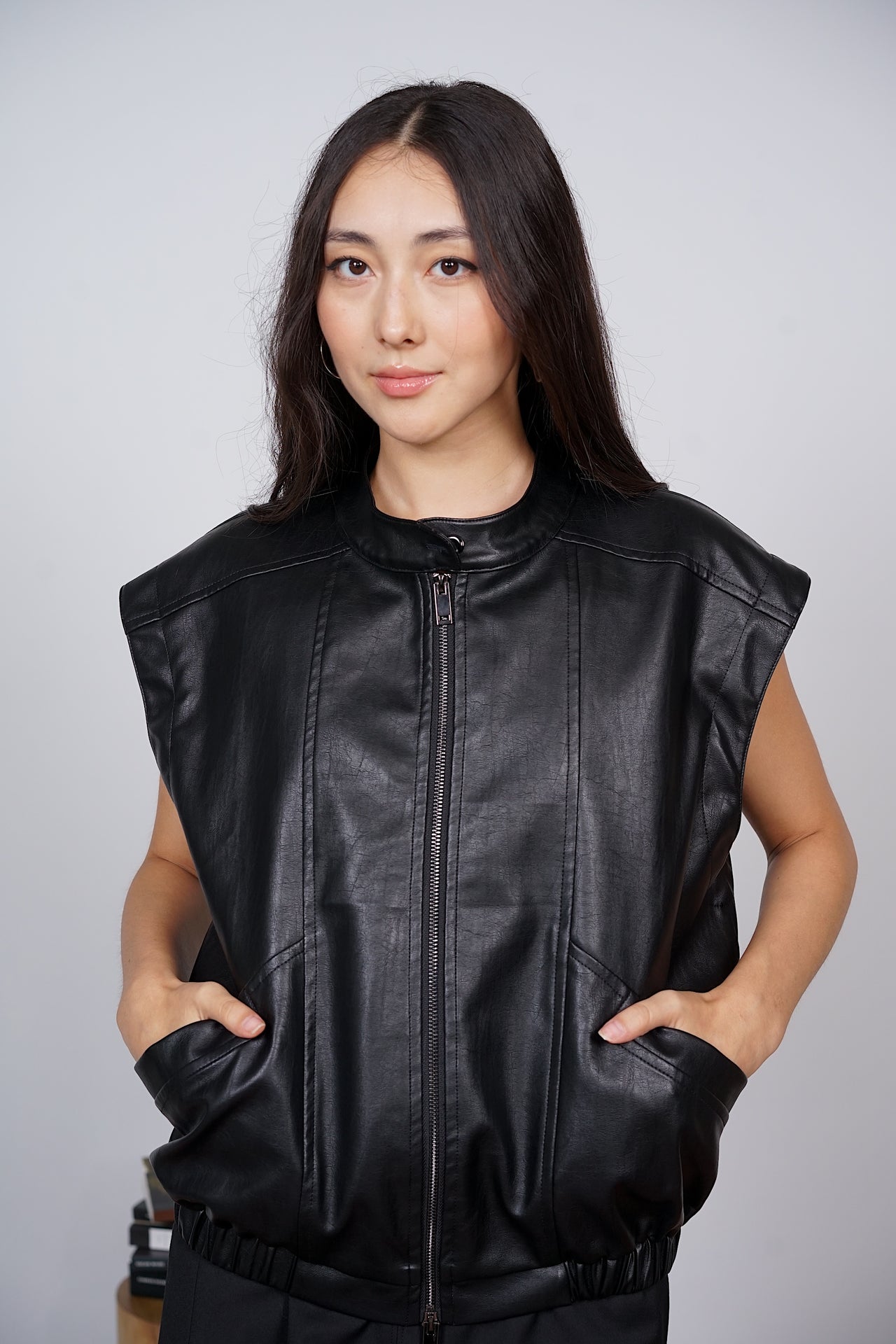 Leather Zipper Vest in Black