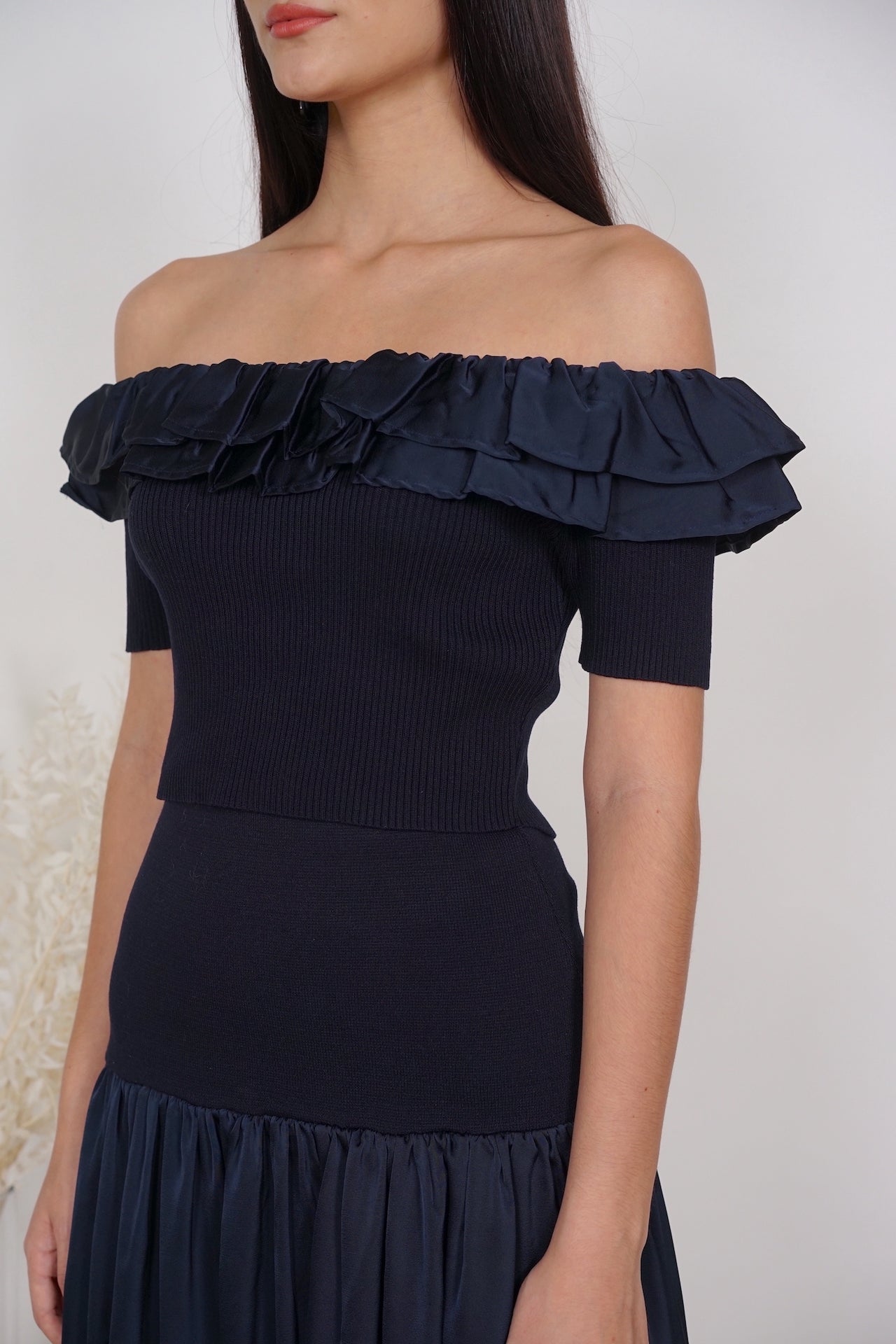 Ellison Ruffled Top in Midnight